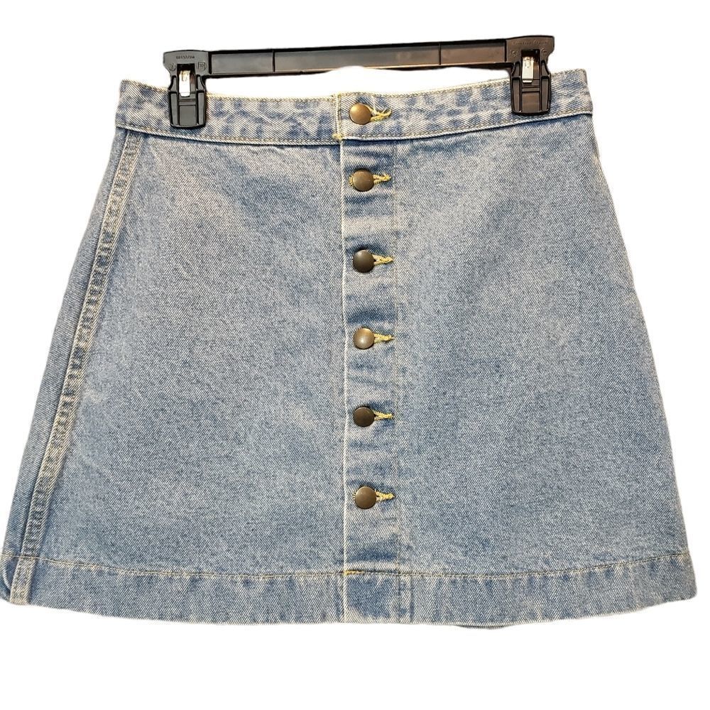 Vintage Style Button Front Light Wash Denim Skirt Size Medium